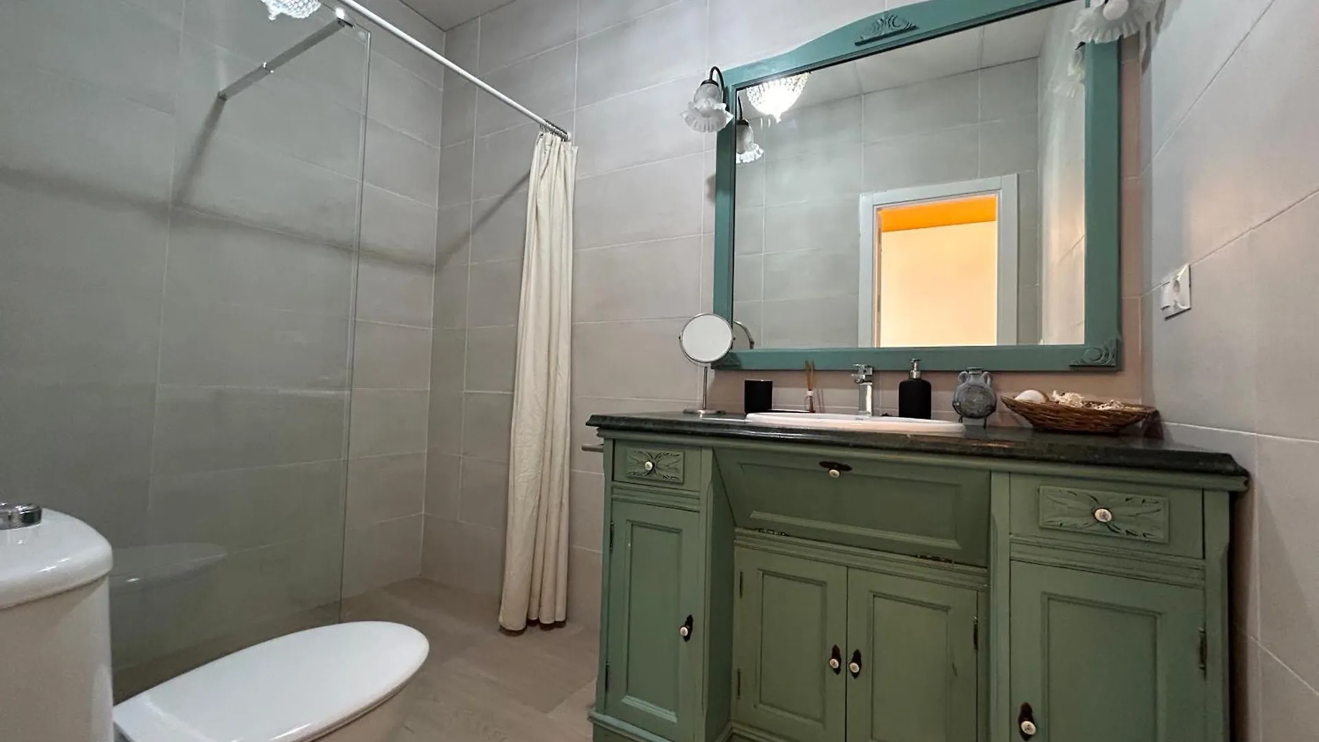 4 Apartamentos Independientes En Casa Palacio San Fernando