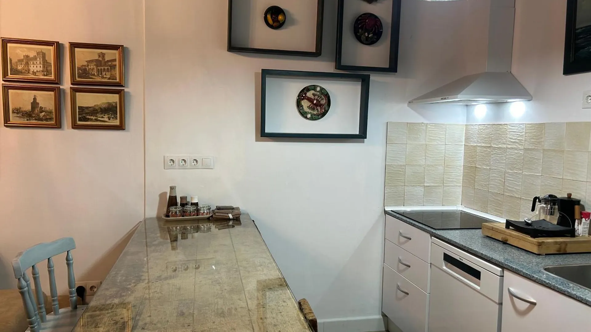 4 Apartamentos Independientes En Casa Palacio San Fernando Apartment